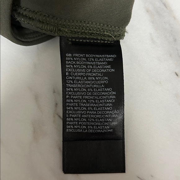 The North Face Paramount Hybrid High Rise Tight Taupe Green Size Medium - Picture 8 of 8